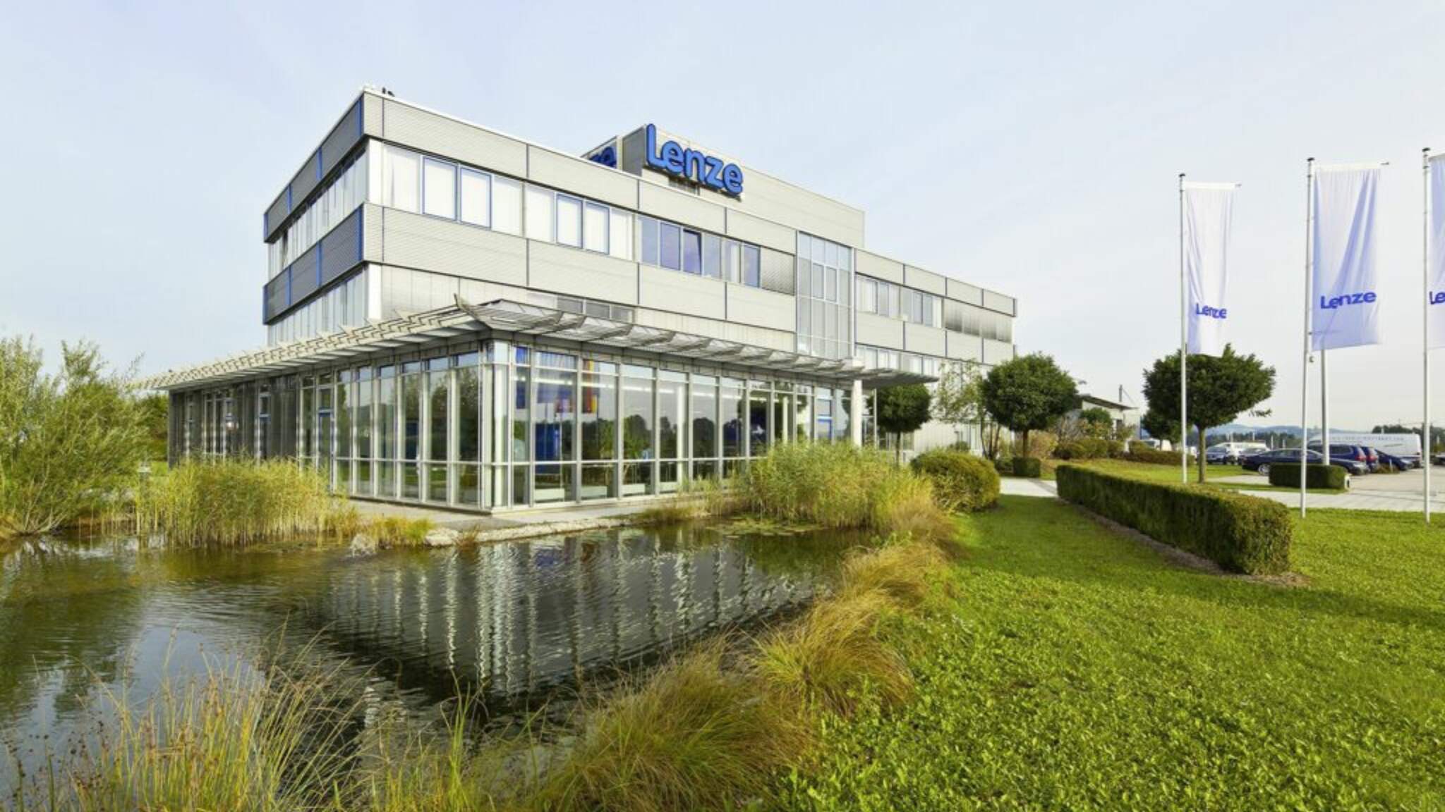 Le siège social du groupe Lenze à Asten, en Autriche. (photo : Lenze) Le siège social du groupe Lenze à Asten, en Autriche. (photo : Lenze)